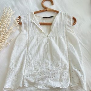 Zara//Ivory Eyelet Blouse